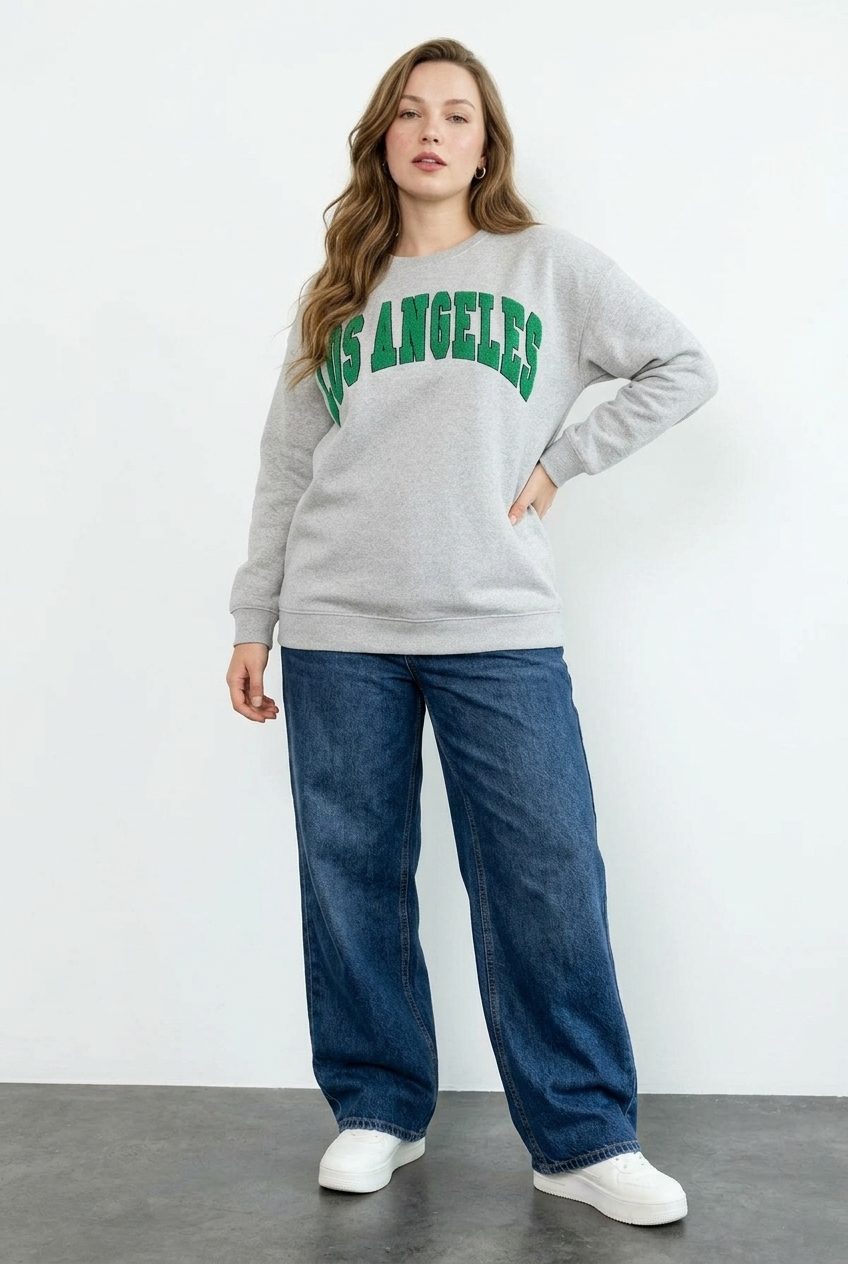 Sweatshirt