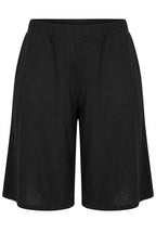 Plus Size Elastic Waist Pocketed Short Cut Wide Leg Shorts