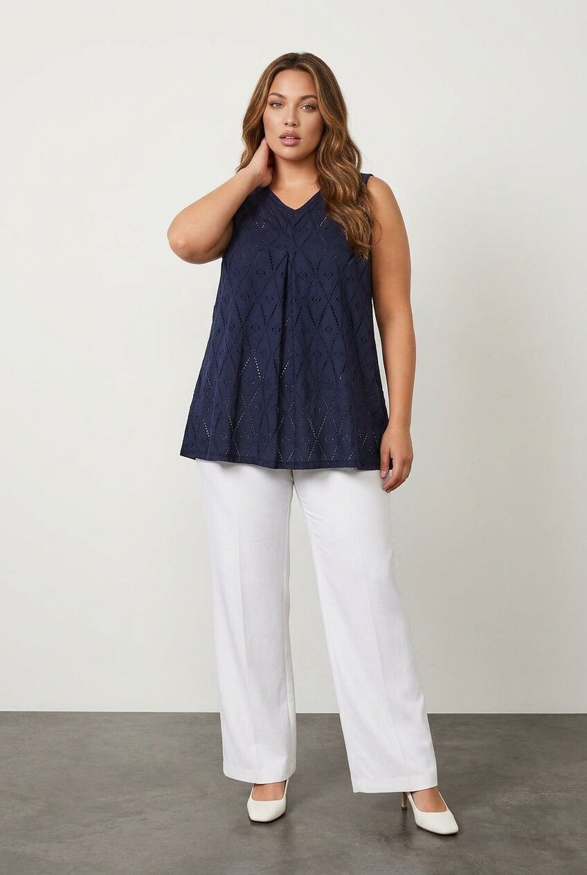 Plus Size V-Neck Lace Detailed Unlined Short Sleeve Blouse