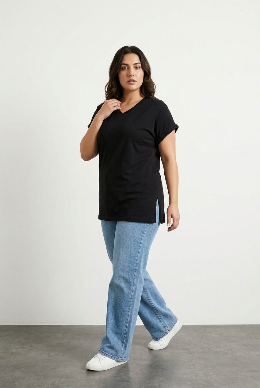 Plus Size Short Sleeve V-Neck Side Slit Basic T-shirt