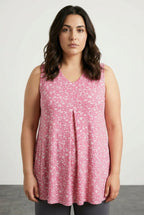Plus Size Sleeveless V-Neck Patterned Stretchy Blouse