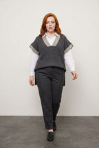 Plus Size V-Neck Short Sleeve Knit Sweater