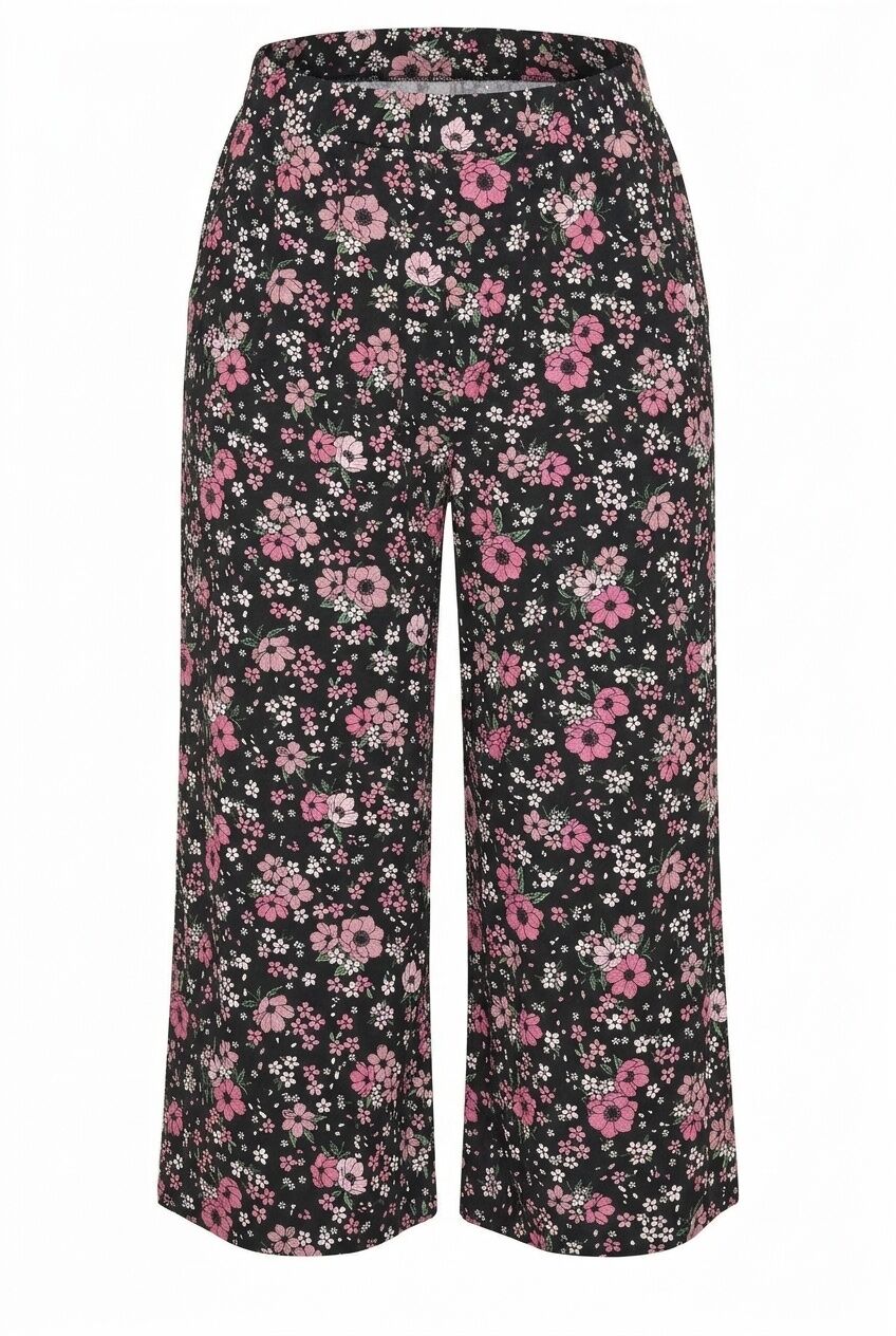 Plus Size Patterned Loose Fit Pocketed Stretchy Capri Pants