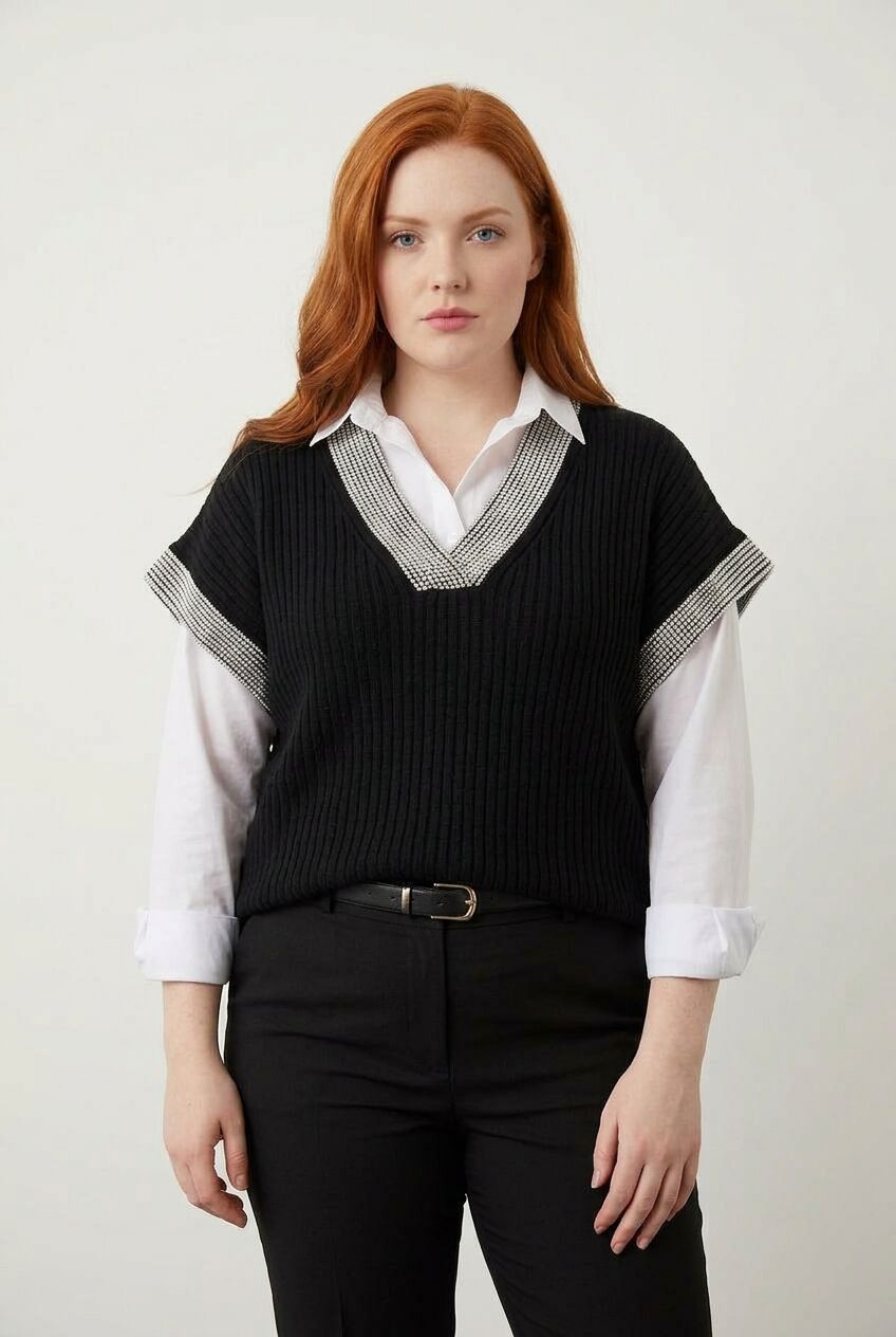 Plus Size V-Neck Short Sleeve Knit Sweater
