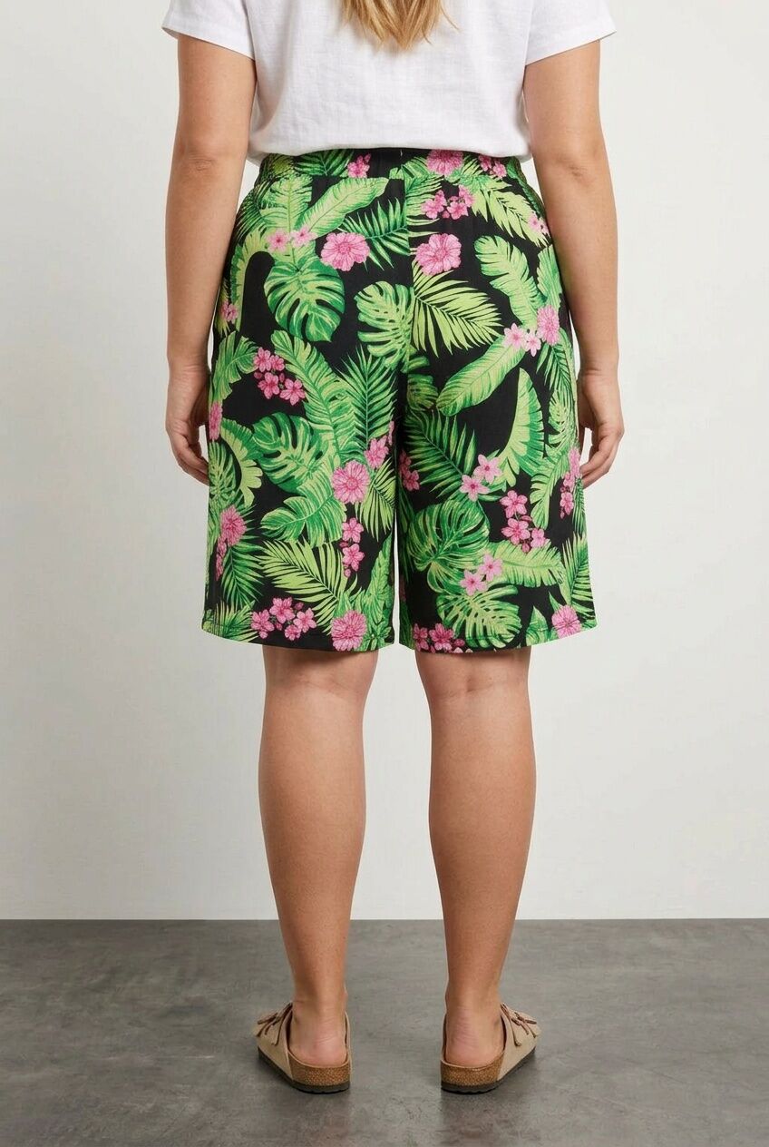 Plus Size Elastic Waist Patterned Loose Fit Stretchy Shorts