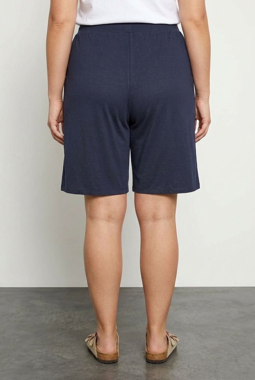 Plus Size Loose Fit Pocketed Elastic Waist Short Shorts