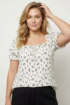 Floral Patterned Textured Ruffled Blouse
