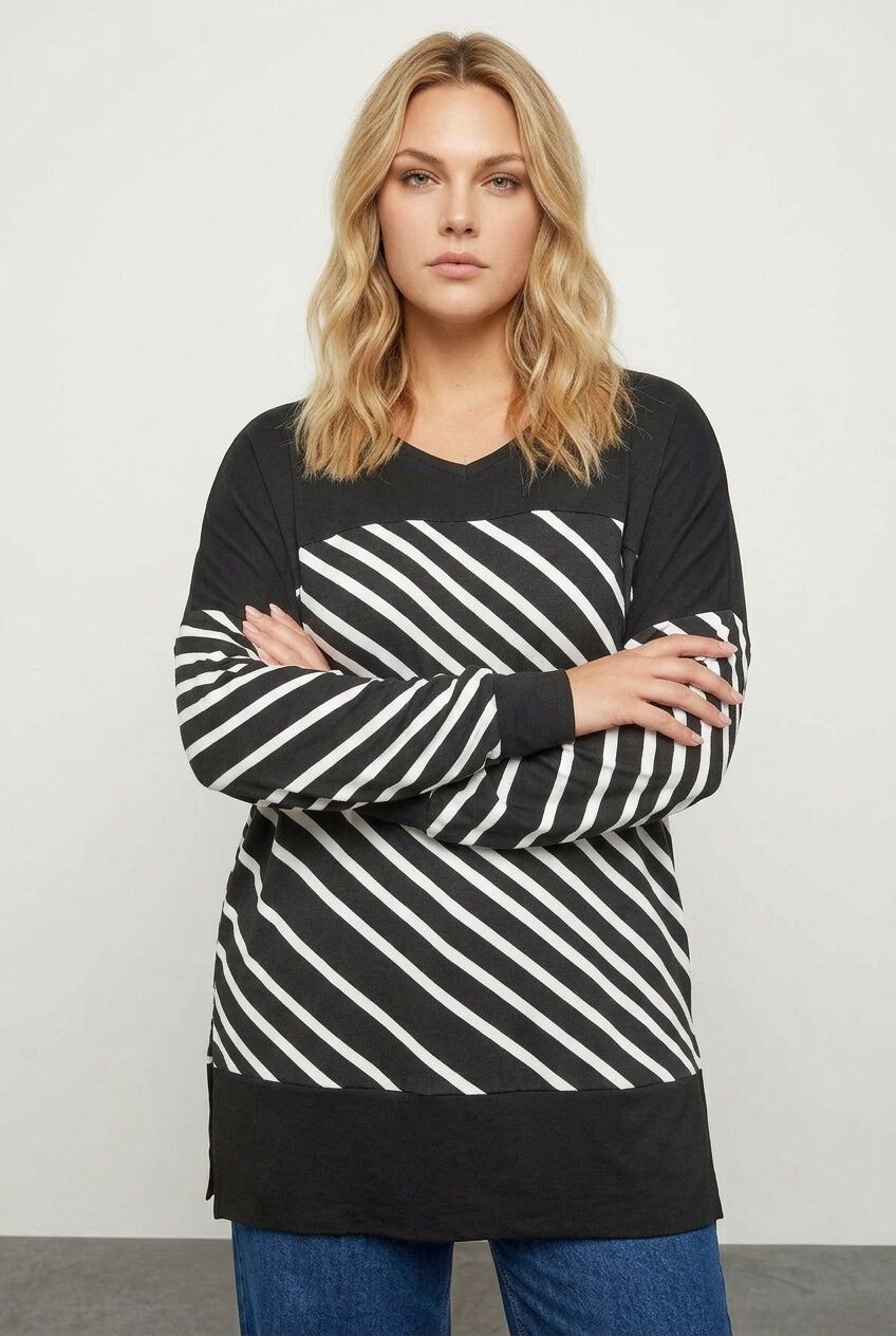 Plus Size Patterned Stretchy Fabric Long Sleeve Tunic Blouse