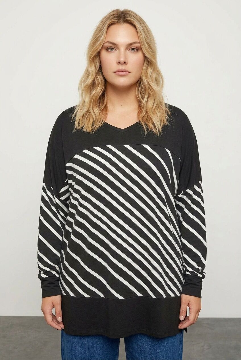 Plus Size Patterned Stretchy Fabric Long Sleeve Tunic Blouse