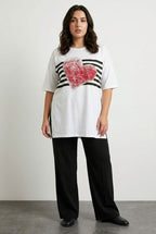 Plus Size Heart Print Side Slit Detail Short Sleeve Crew Neck T-shirt