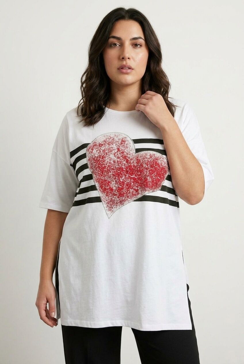 Plus Size Heart Print Side Slit Detail Short Sleeve Crew Neck T-shirt