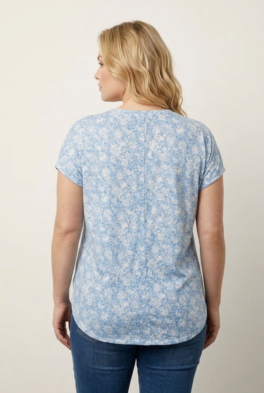 Plus Size Short Sleeve Notch V-Neck Patterned Blouse