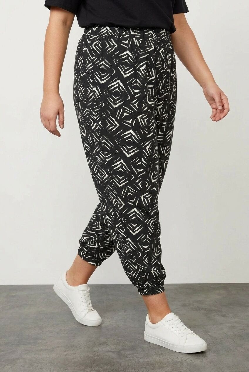 Plus Size Elasticated Hem Stretchy Lycra Fabric Pants