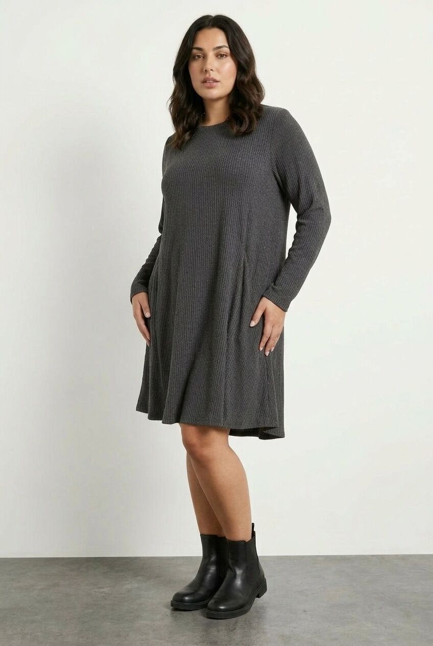 Plus Size Long Sleeve Ribbed Crew Neck Dress with Pockets