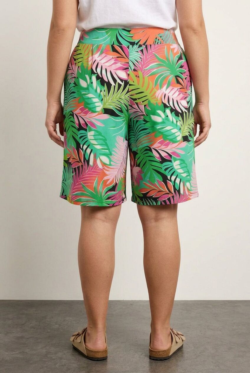 Plus Size Patterned Loose Fit Stretchy Shorts with Elastic Waist