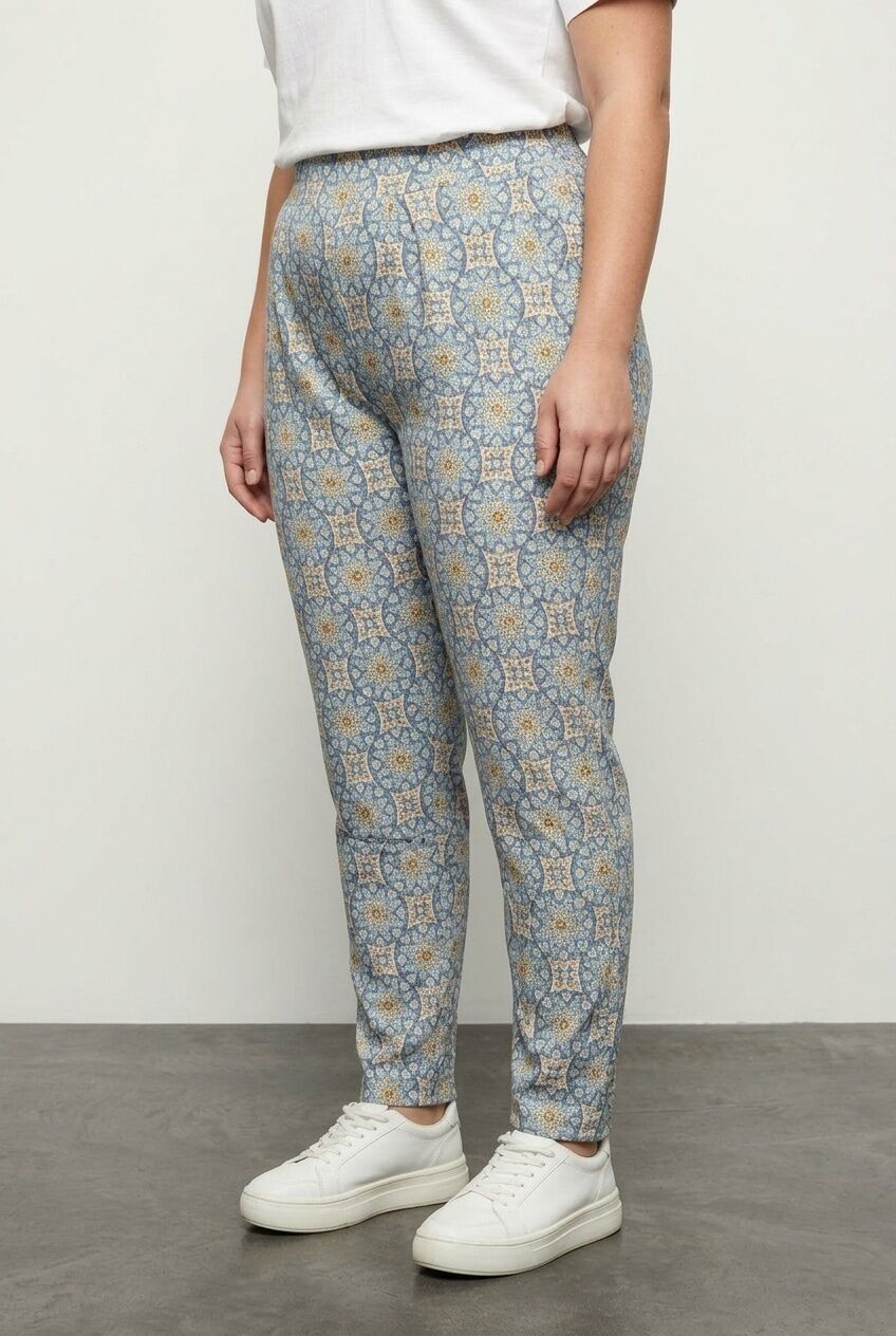 Plus Size Elastic Waist and Cuffed Patterned Pocketed Pants