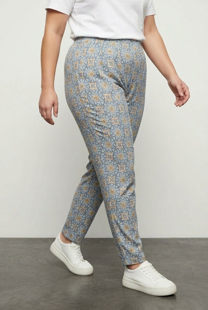 Plus Size Elastic Waist and Cuffed Patterned Pocketed Pants