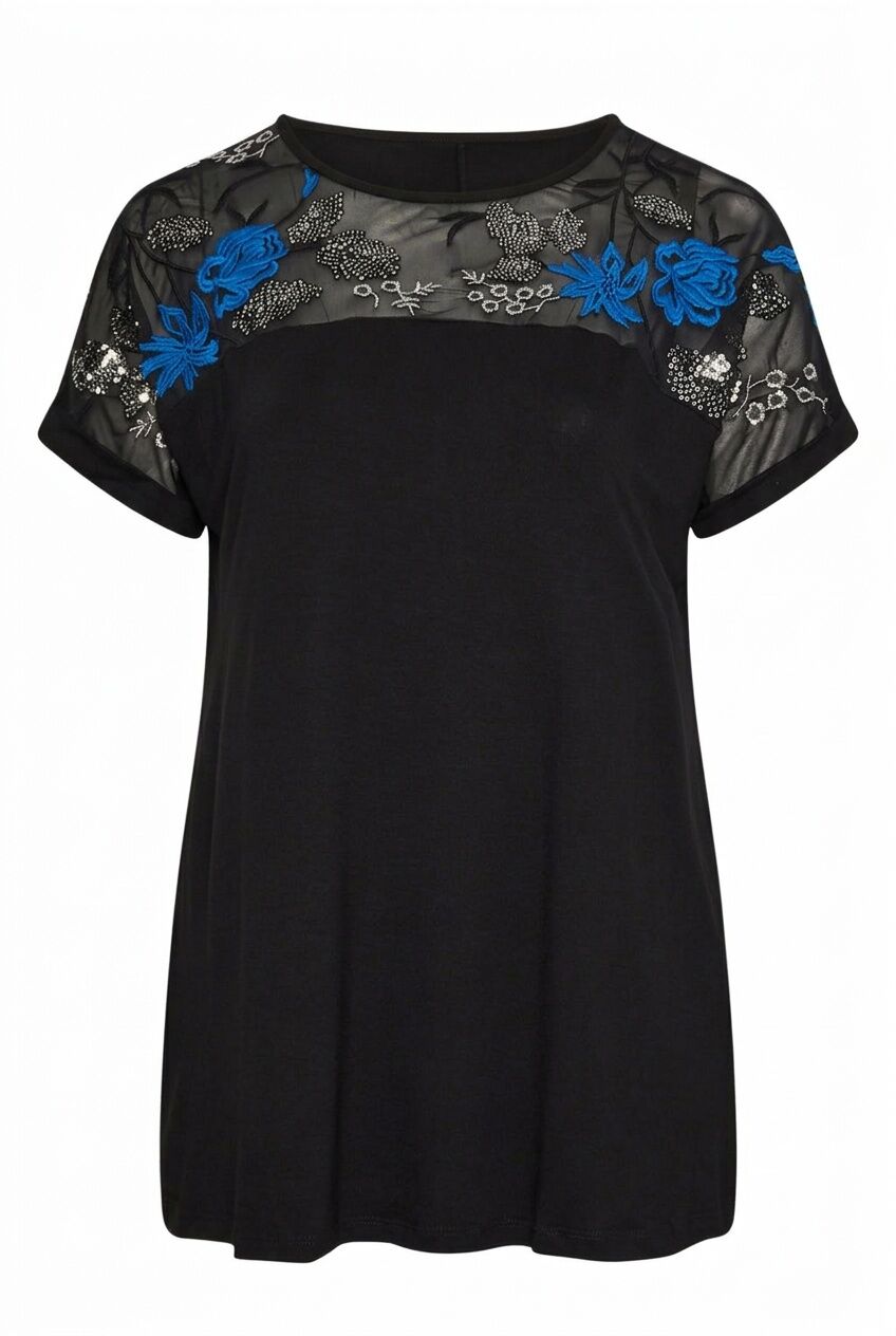 Plus Size Crew Neck Short Sleeve Sequin Detailed Blouse