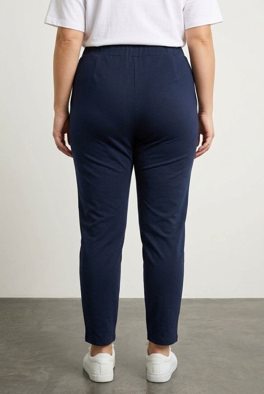 Plus Size Pocketed Elastic Waist Lycra Slim Leg Stretch Pants