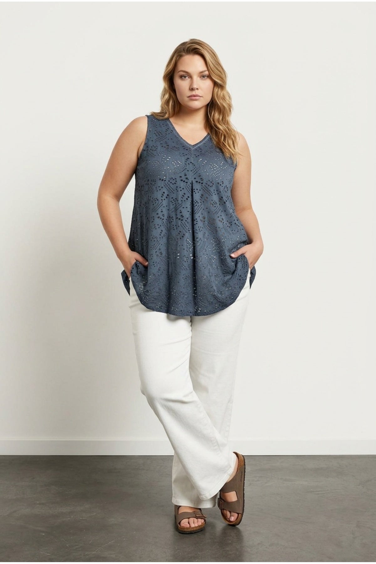 Plus Size V-Neck Sleeveless Lace Detailed Unlined Blouse