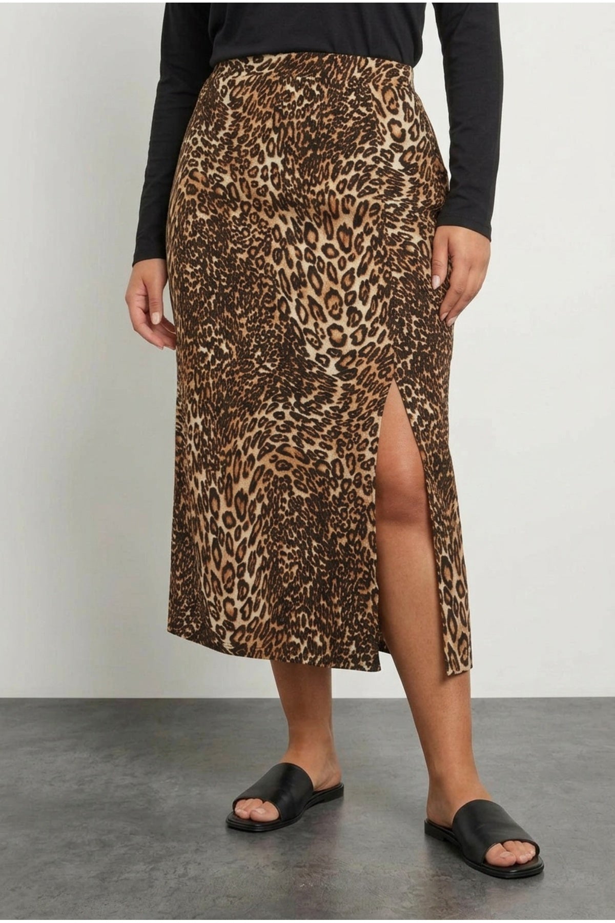 Plus Size Elastic Waist Slit Leopard Print Midi Length Skirt