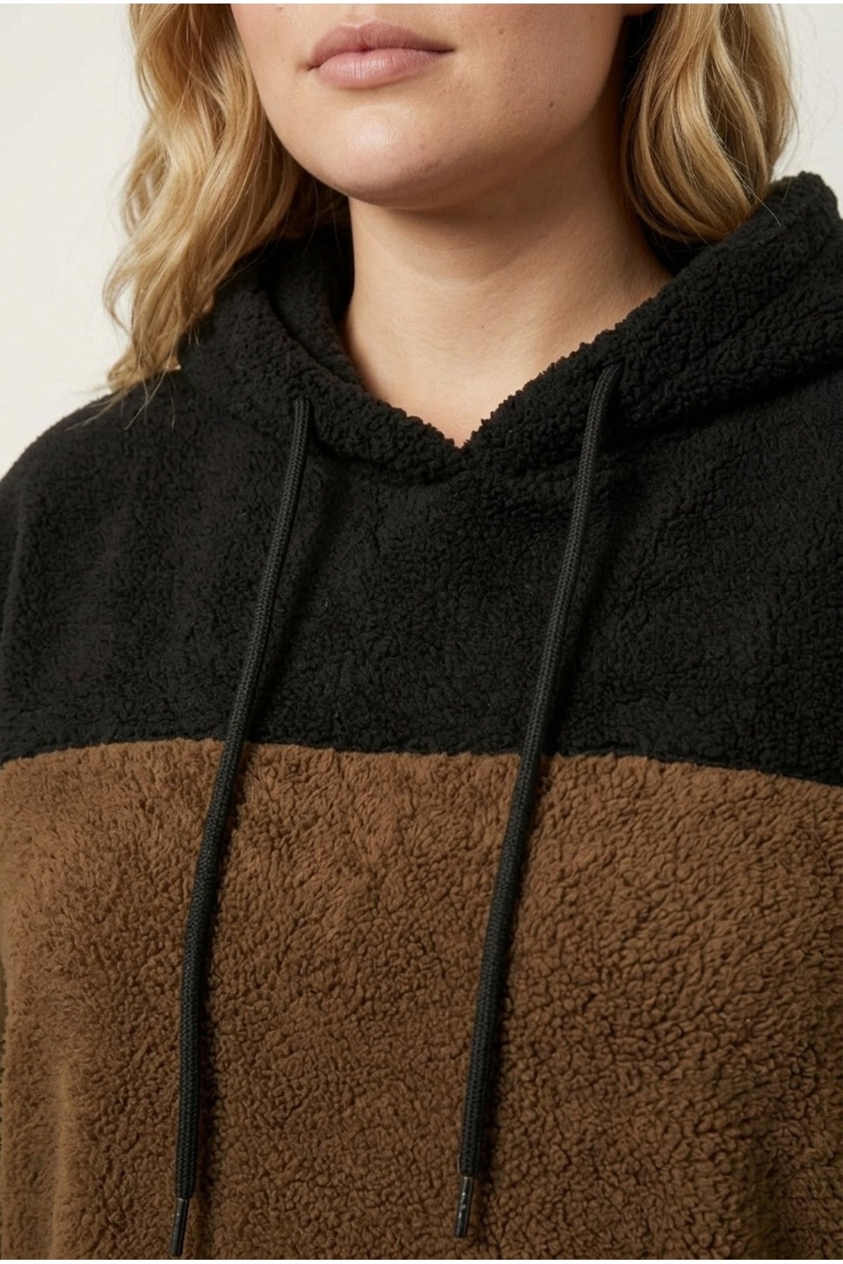 Plus Size Long Sleeve Hooded and Pocketed Plush Sweatshirt