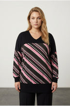 Plus Size V-Neck Long Sleeve Elasticated Cuff Slit Blouse
