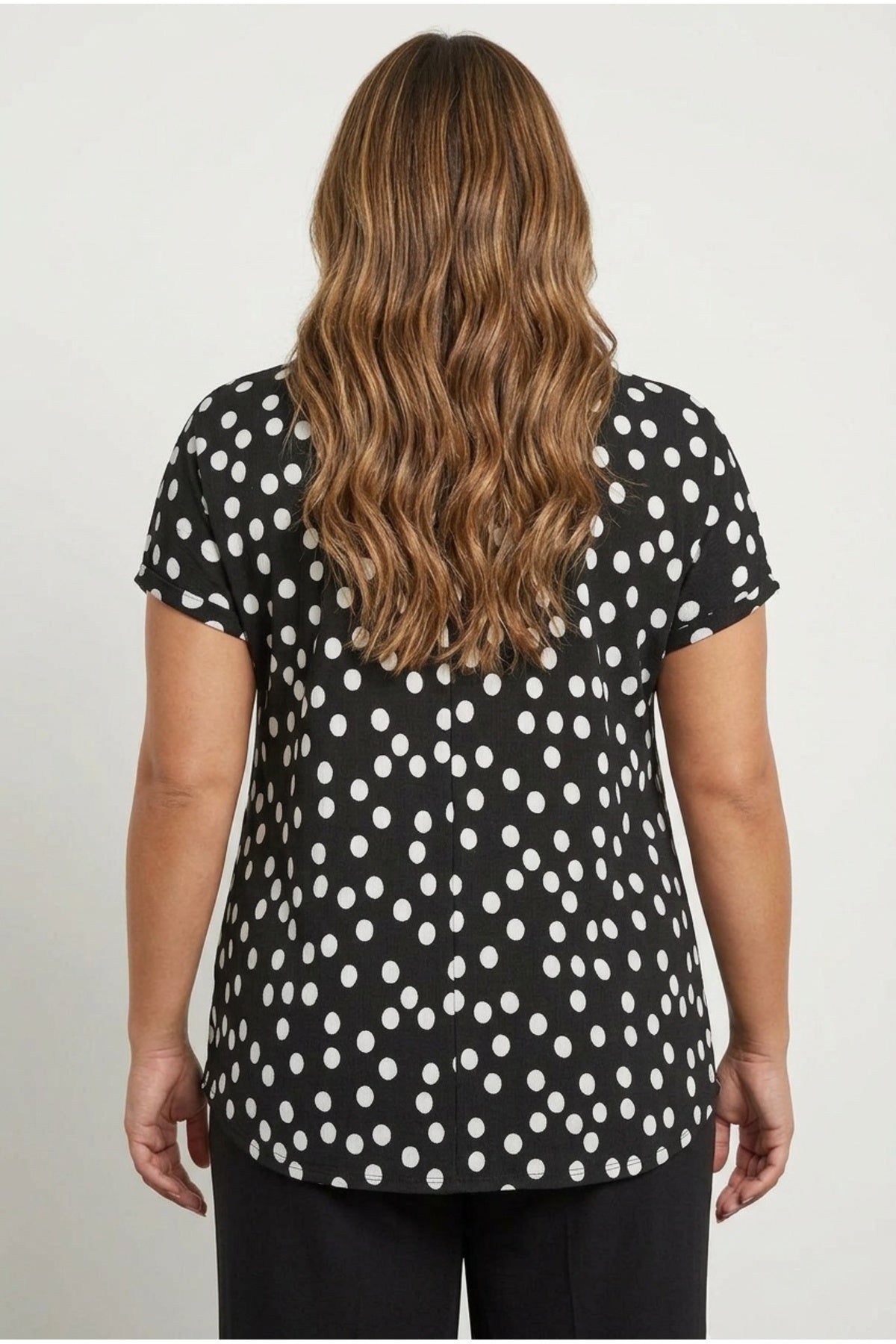 Plus Size V-Neck Short Sleeve Polka Dot Patterned Blouse