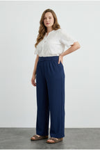 Plus Size Elastic Waist Wide Leg Crinkle Stretchy Pants with Pockets
