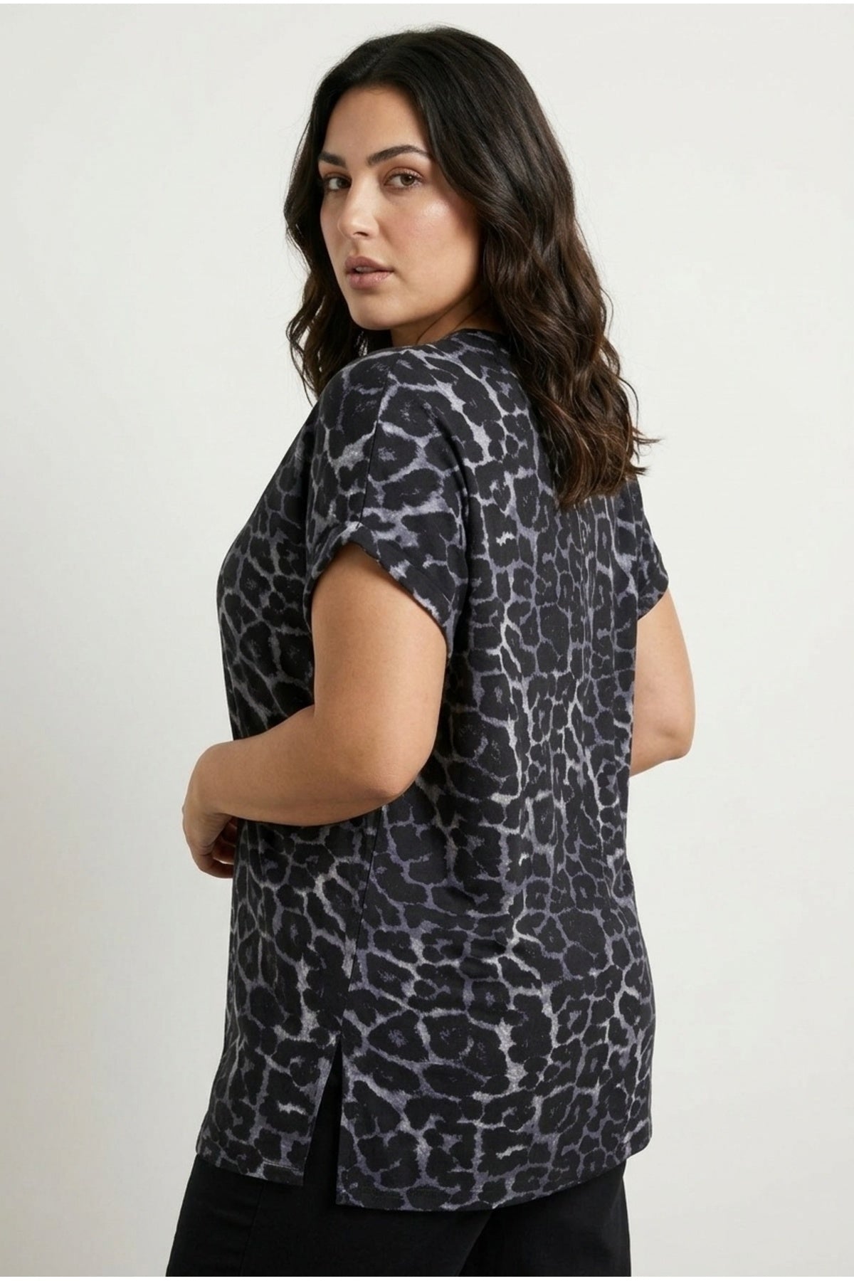 Plus Size Crew Neck Short Sleeve Leopard Print T-shirt