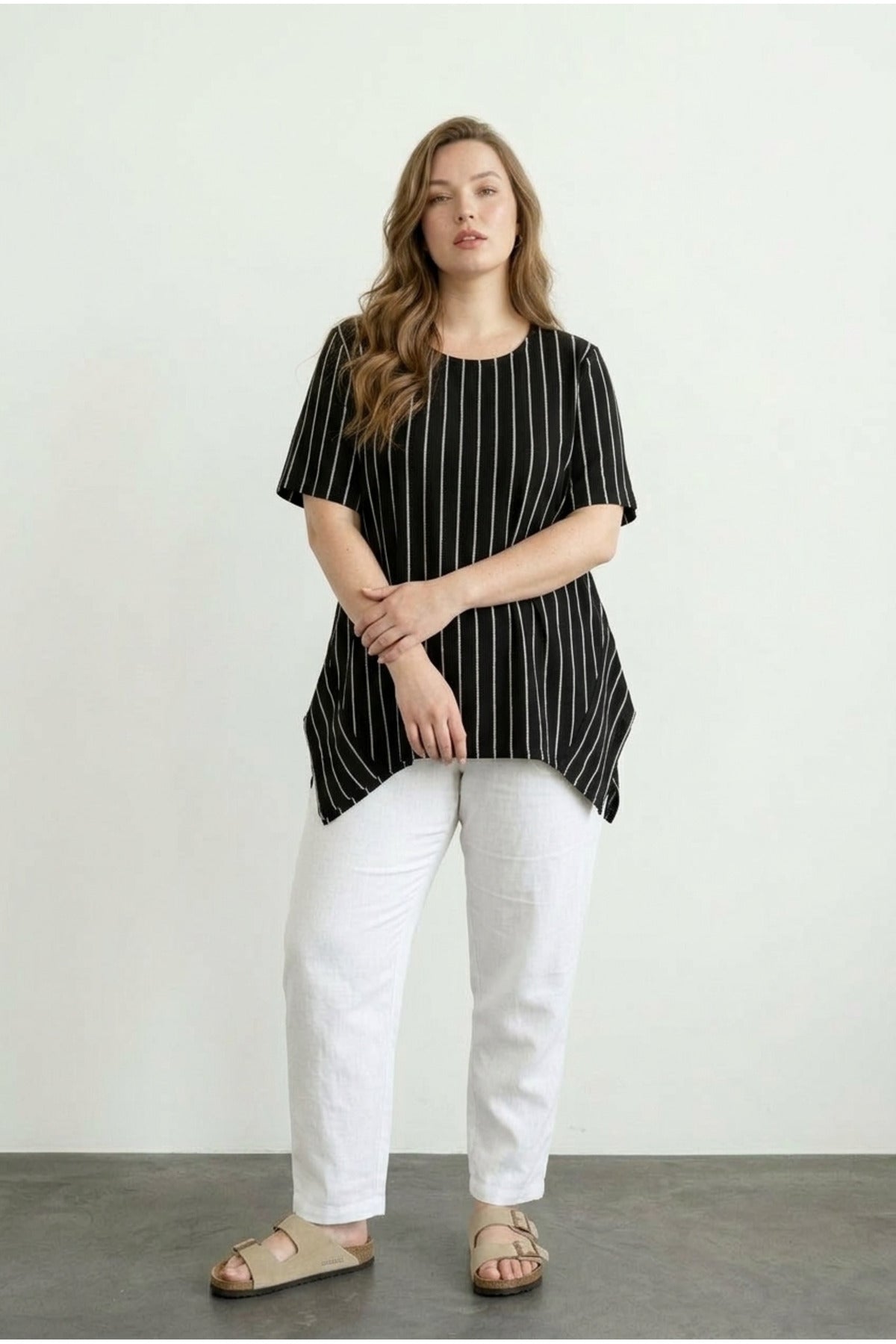 Plus Size Crew Neck Batwing Sleeve Striped Asymmetrical Cut Stretchy Fabric T-shirt
