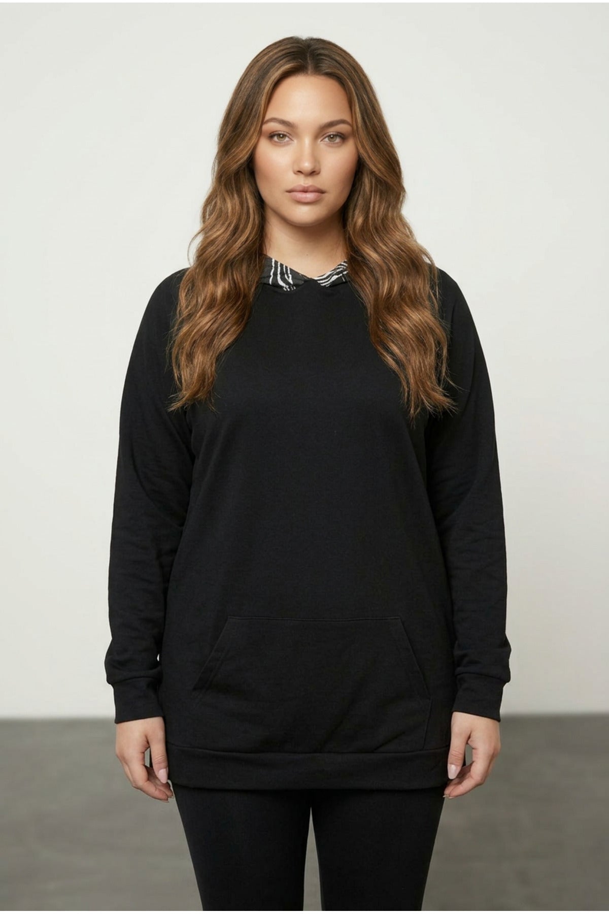 Plus Size Long Sleeve Hooded Kangaroo Pocket Side Slit Sweatshirt