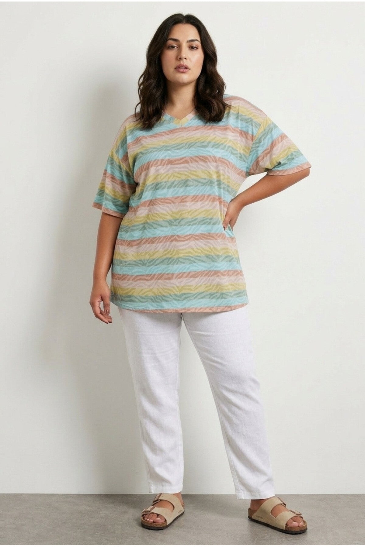 Plus Size V-Neck Striped Zebra Print T-shirt