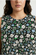 Plus Size V-Neck Sleeveless Floral Print T-shirt
