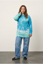 Plus Size Hooded Long Sleeve Lightweight Tie-Dye Patterned Sweatshirt