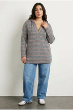 Plus Size V-Neck Long Sleeve Hooded Textured Stretchy Fabric Sweatshirt