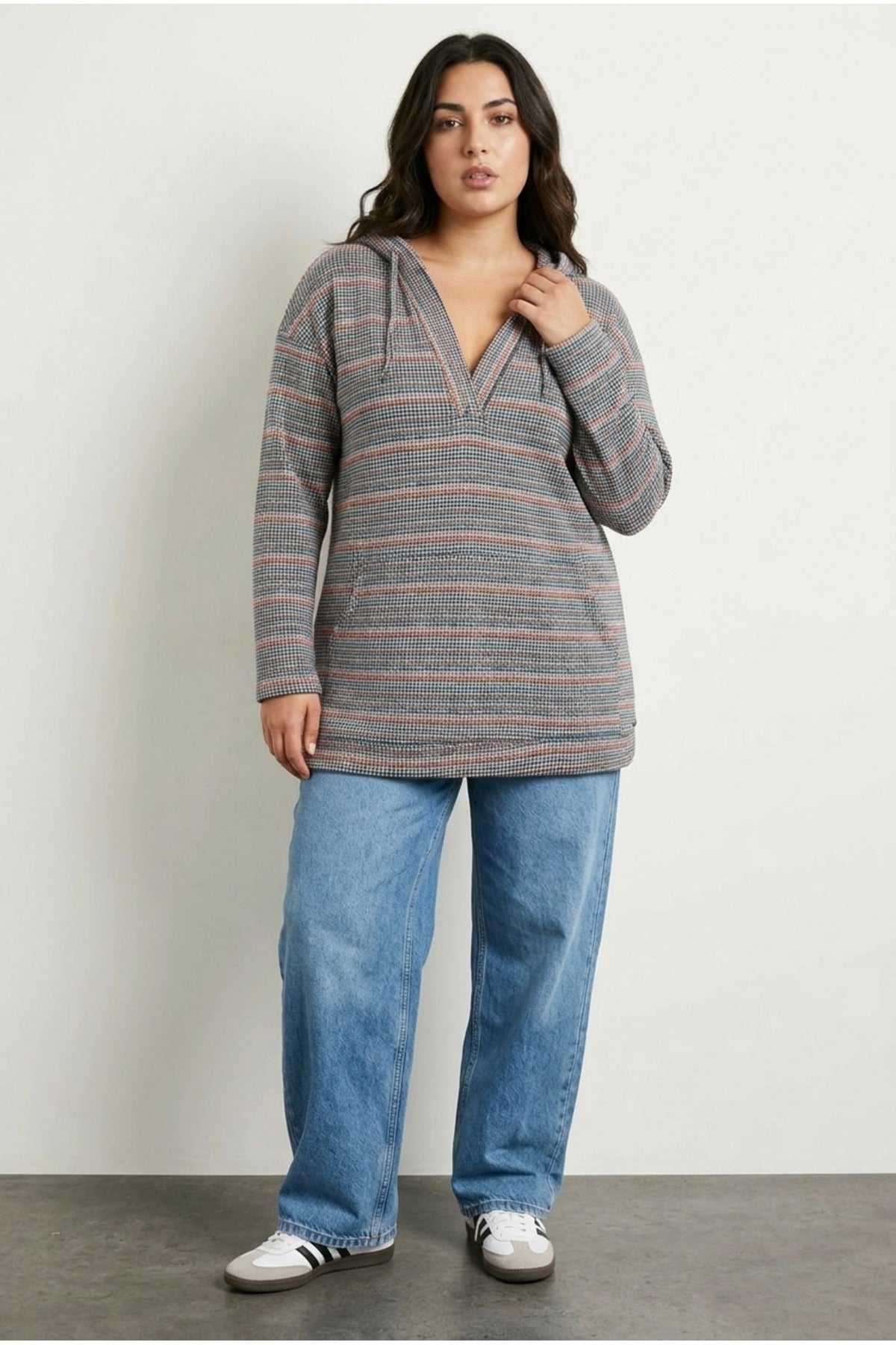 Plus Size V-Neck Long Sleeve Hooded Textured Stretchy Fabric Sweatshirt