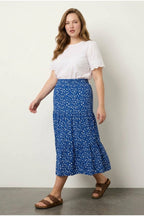 Plus Size Elastic Waist Pleated Minimal Floral Patterned Stretchy Fabric Skirt