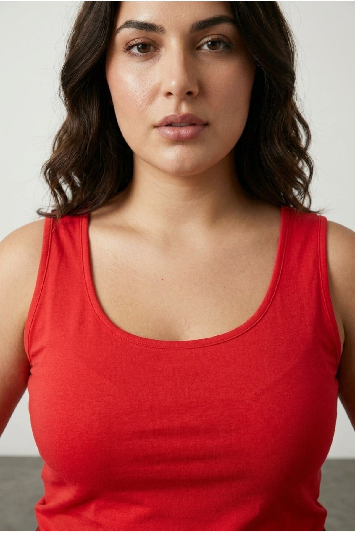 Plus Size Basic Sleeveless Tank Top