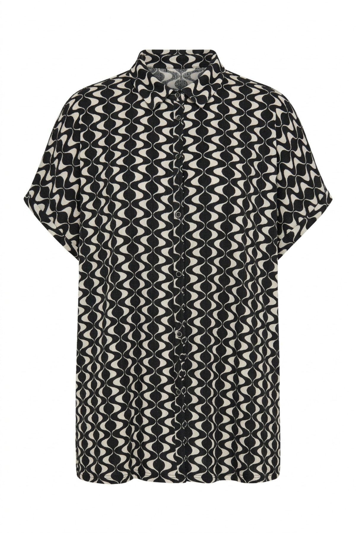 Plus Size Short Sleeve Patterned Shirt