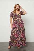Plus Size Short Sleeve Princess Neck Floral Patterned Maxi Dress