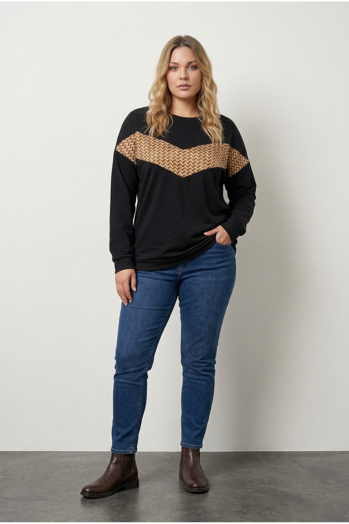 Plus Size Crew Neck Long Sleeve Front Printed Sweatshirt