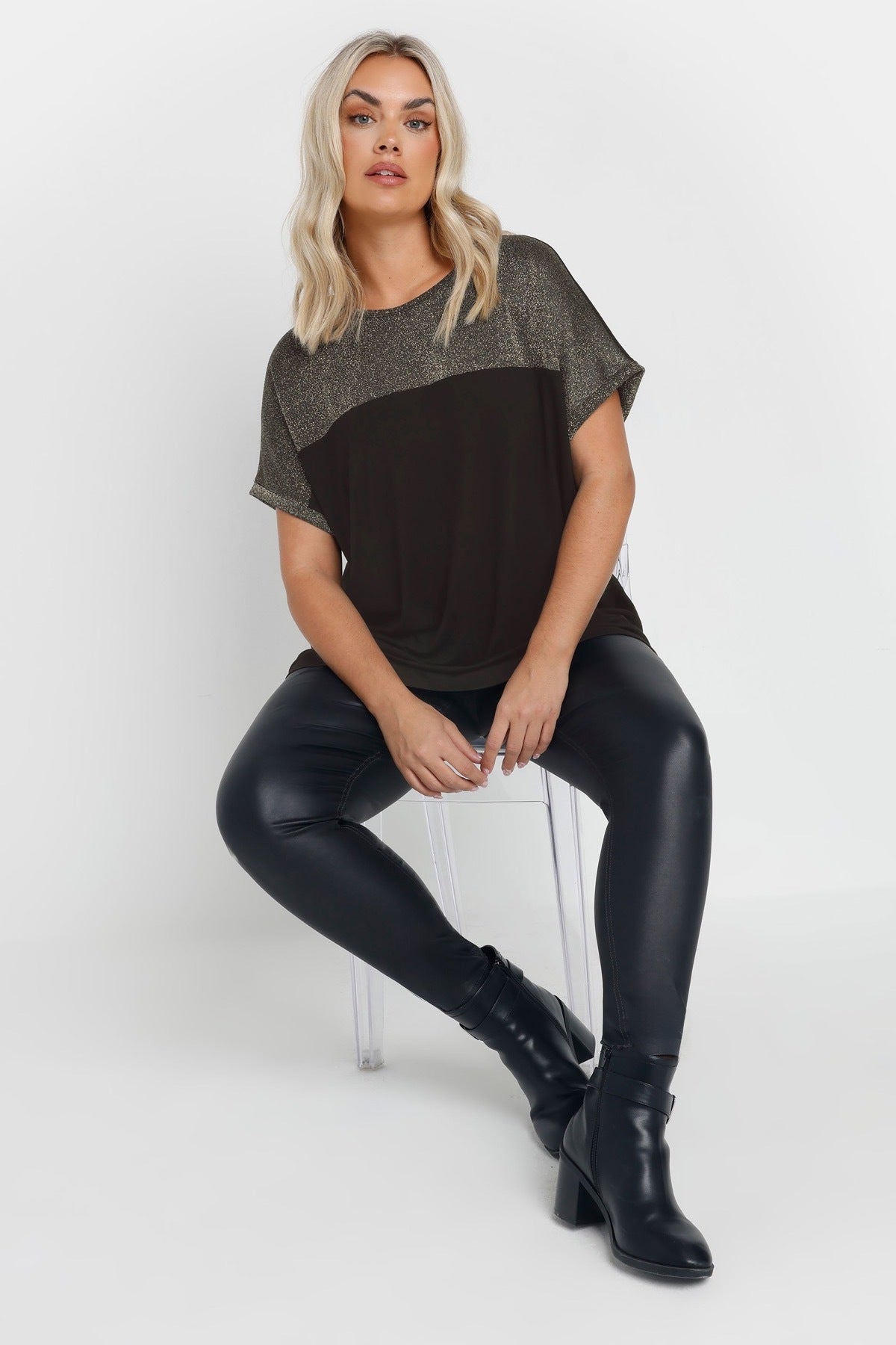 Plus Size Crew Neck Short Sleeve Shiny Printed T-shirt
