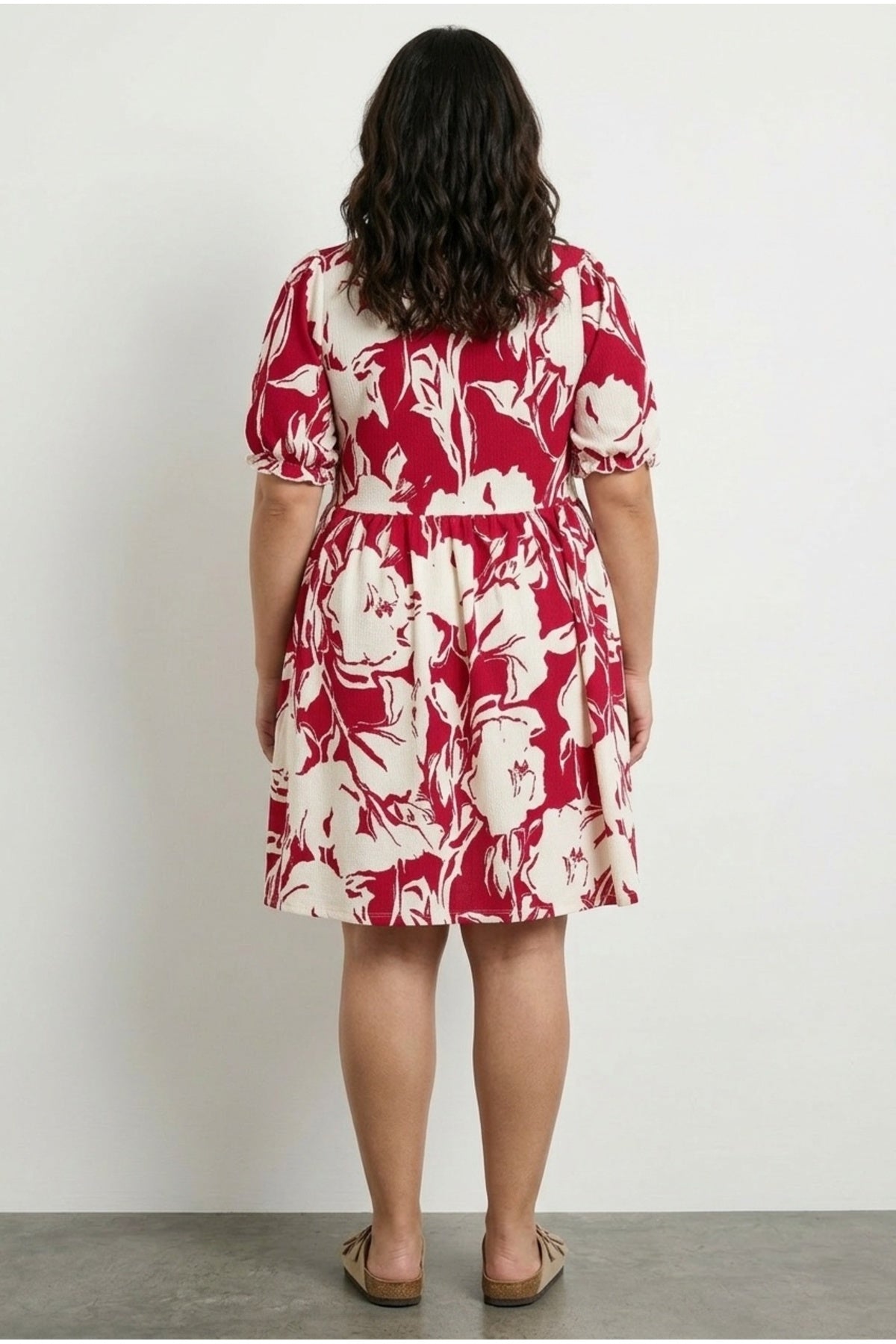 Plus Size Self-Tie Neck Floral Patterned Textured Jersey Above Knee Dress