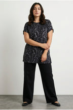 Plus Size Crew Neck Short Sleeve Leopard Print T-shirt