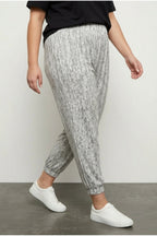 Plus Size Loose Trousers with Elasticated Waist and Cuffs, and Pockets