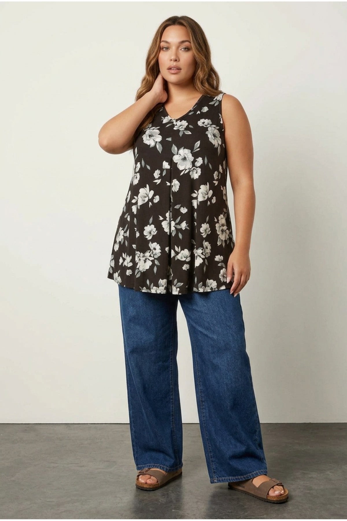 Floral Patterned Sleeveless Top