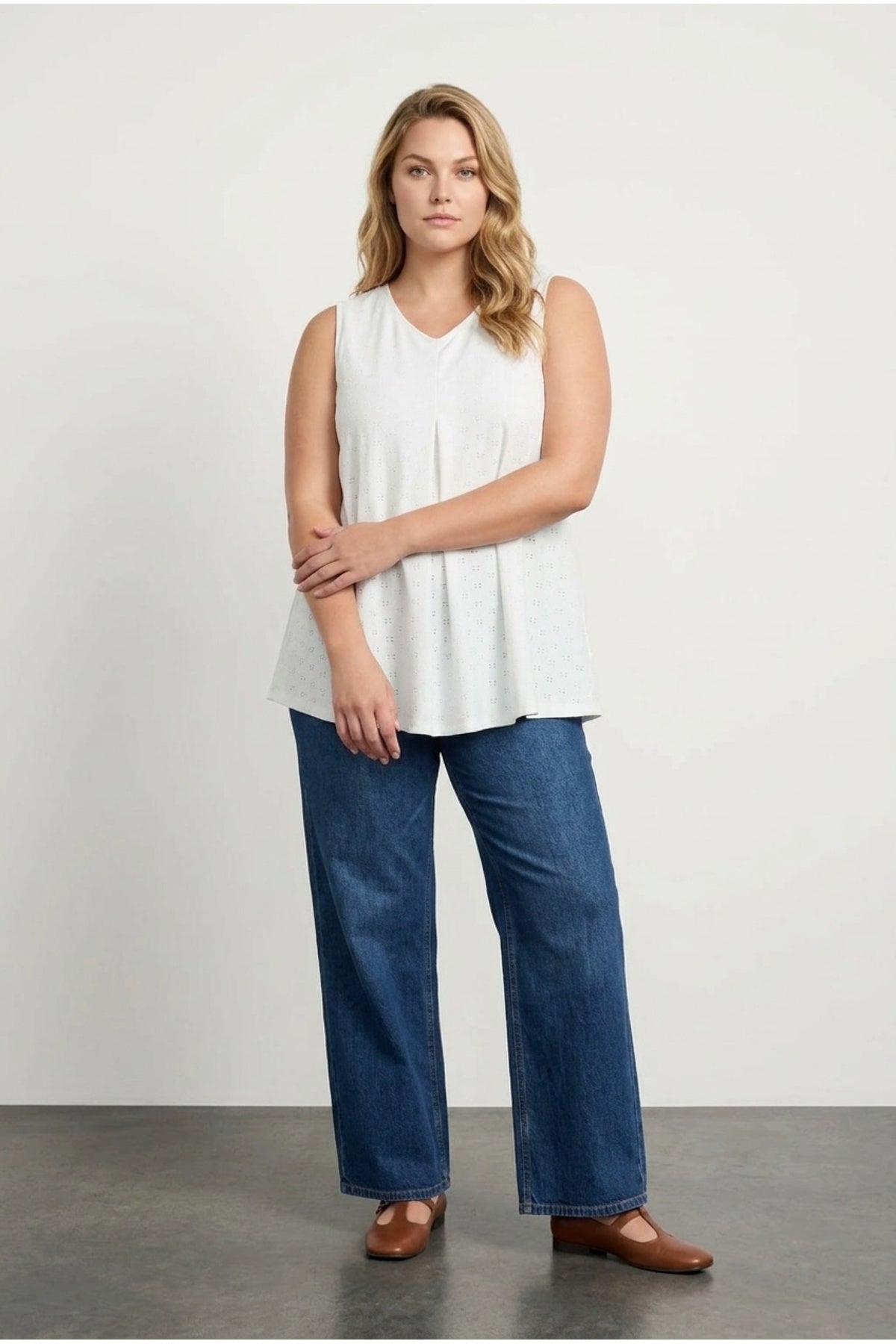 Plus Size Sleeveless V-Neck Flared Hem Blouse