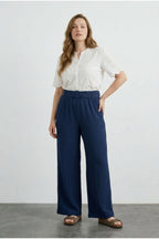 Plus Size Elastic Waist Wide Leg Crinkle Stretchy Pants with Pockets