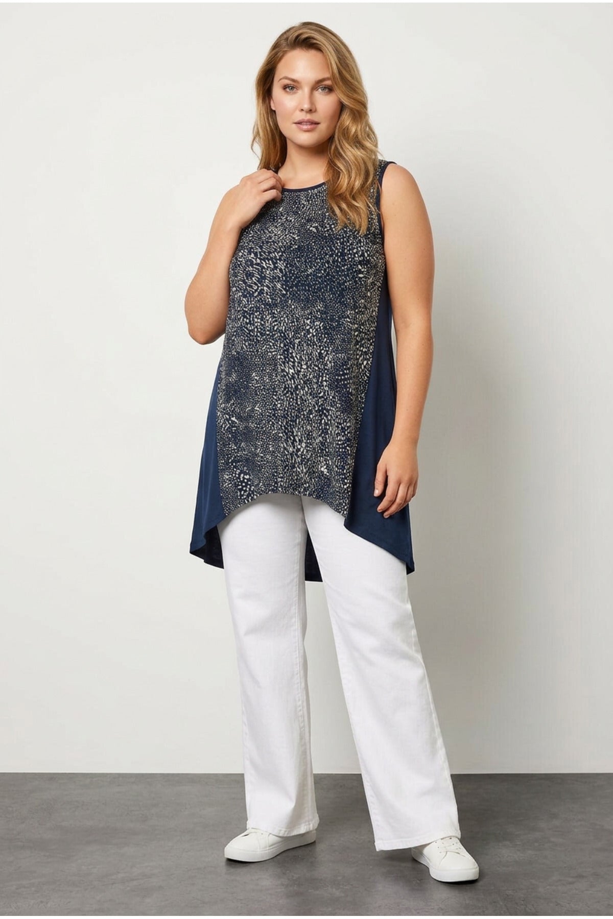 Plus Size Crew Neck Short Sleeve High-Low Patterned Blouse